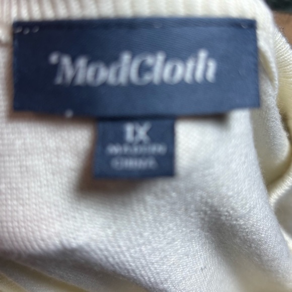 ModCloth Ivory Pearl Bow Neck Sweater Business Size 1X Christmas - Picture 5 of 6